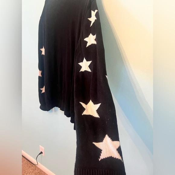 First Avenue sweater - Picture 5 of 6